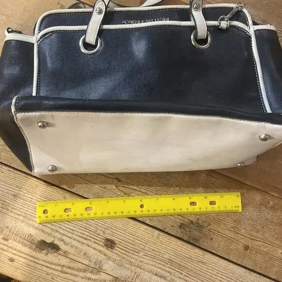 Adrienne Vittadini Black And White Handbag - Picture 8 of 9